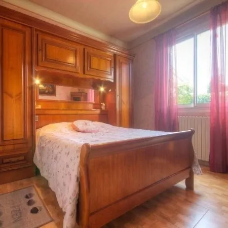 House Amarelle Couffé